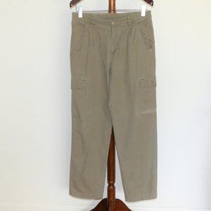 Columbia Sportswear Co. pleated front cargo pants